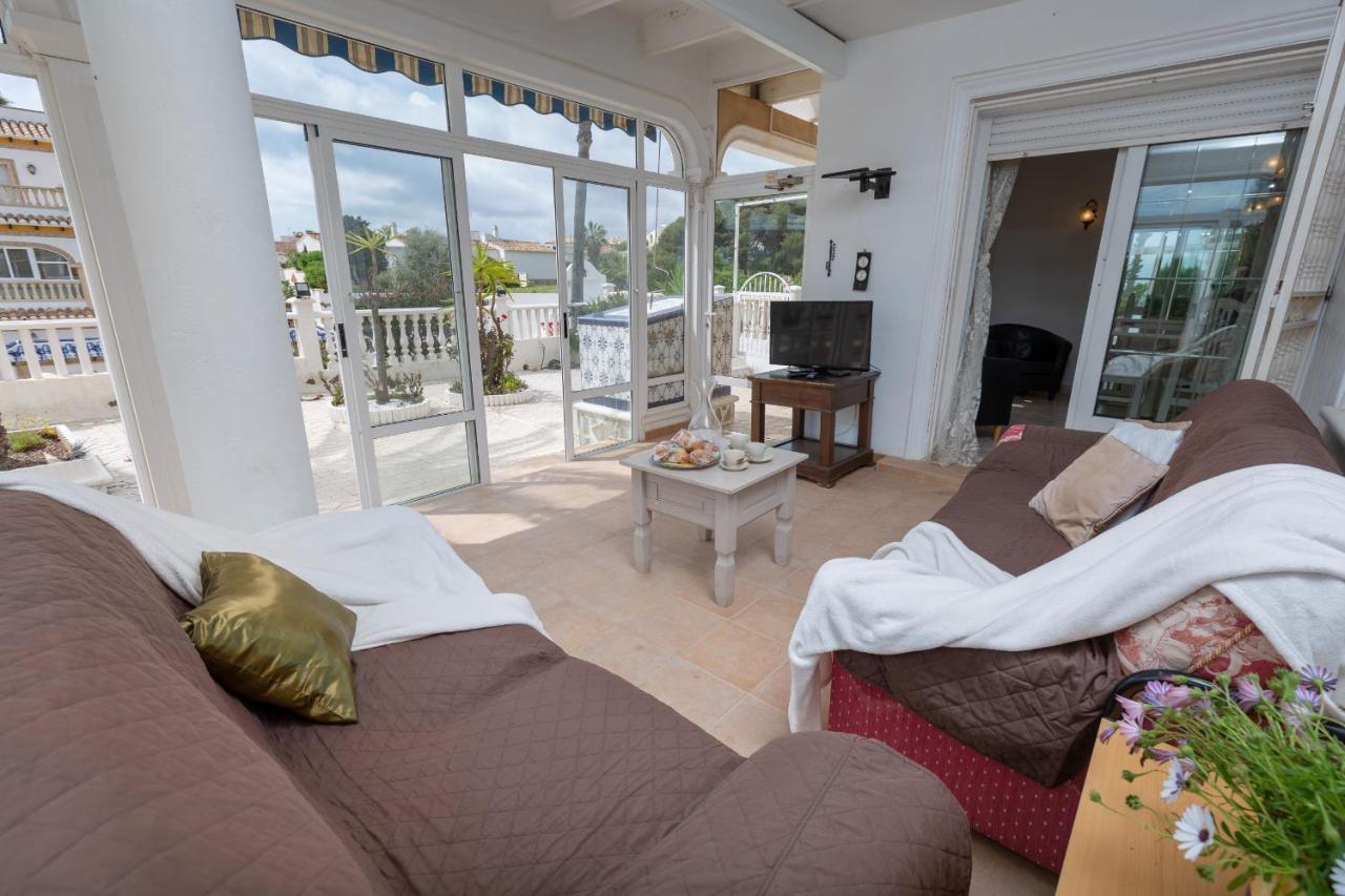 Fidalsa Grand Mediterranean Beachfront Villa Playa Flamenca Exterior foto