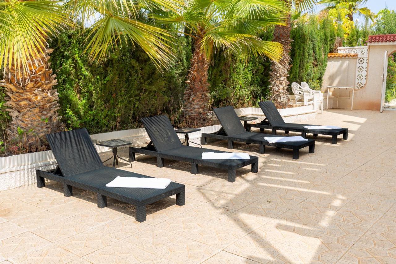 Fidalsa Grand Mediterranean Beachfront Villa Playa Flamenca Exterior foto